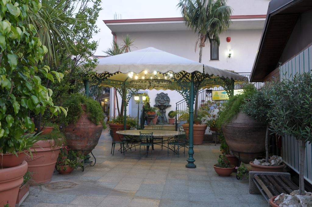 Hotel Blumentag Paola Ngoại thất bức ảnh