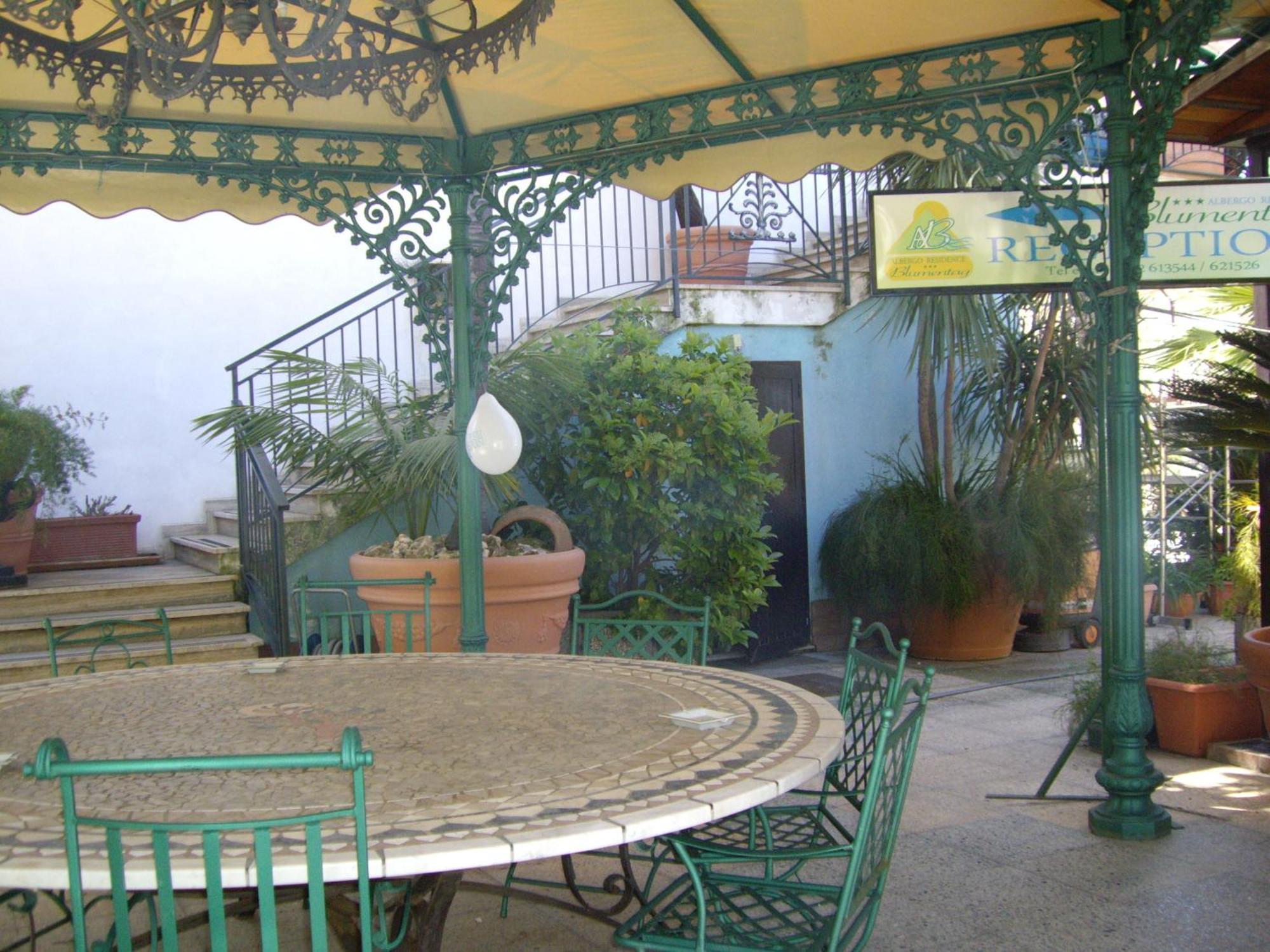 Hotel Blumentag Paola Ngoại thất bức ảnh