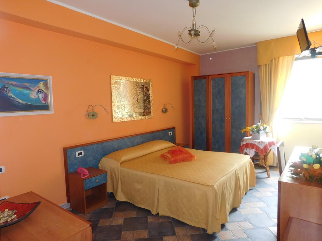 Hotel Blumentag Paola Ngoại thất bức ảnh