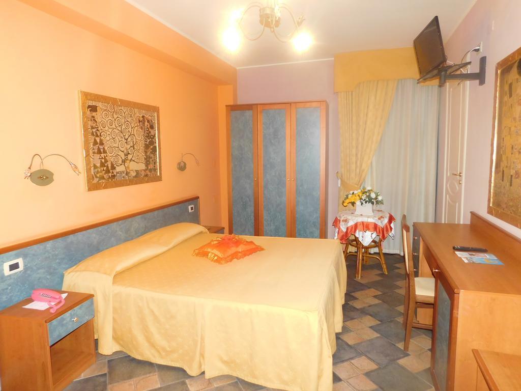 Hotel Blumentag Paola Ngoại thất bức ảnh