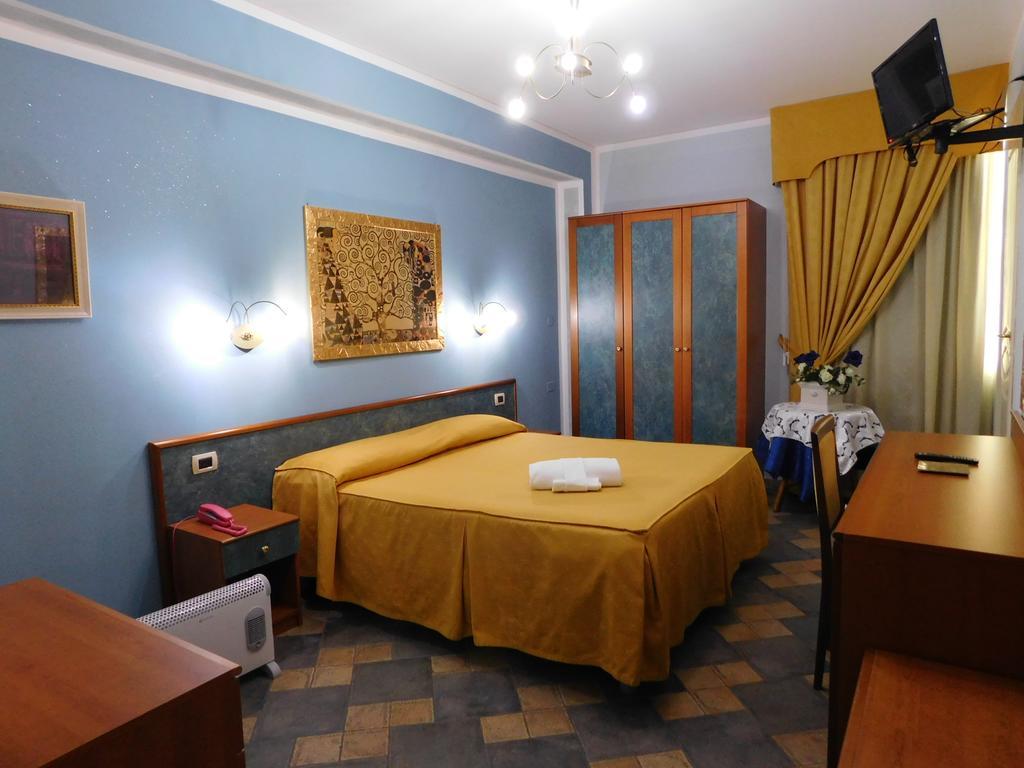 Hotel Blumentag Paola Ngoại thất bức ảnh