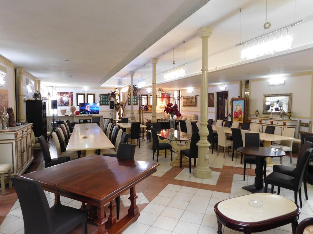 Hotel Blumentag Paola Ngoại thất bức ảnh